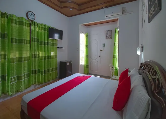 Hotel Oyo 771 Darius' Residences Moalboal