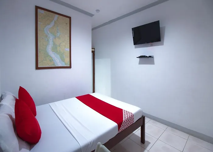 Oyo 771 Darius' Residences Moalboal