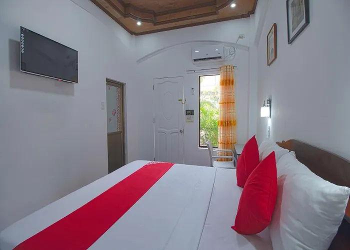 Oyo 771 Darius' Residences 3* Moalboal